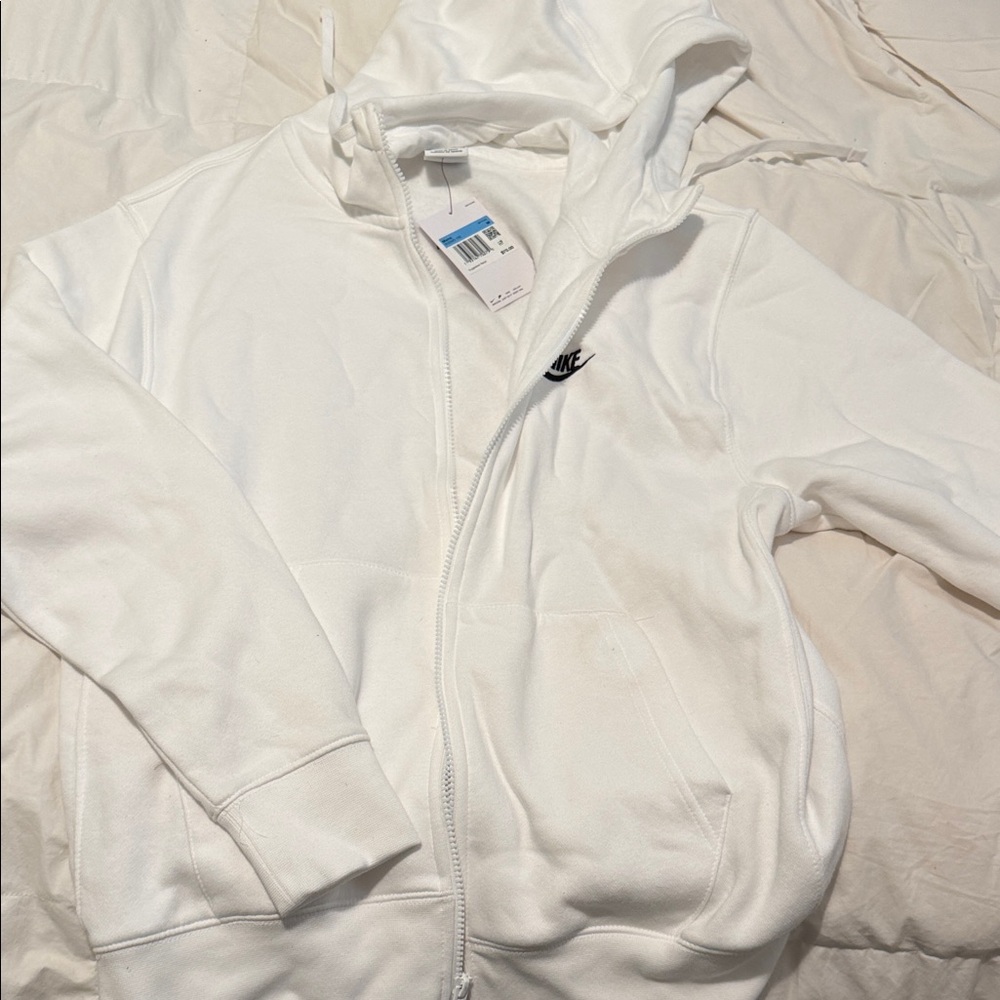 Nike Classic White Hoodie with Logo
